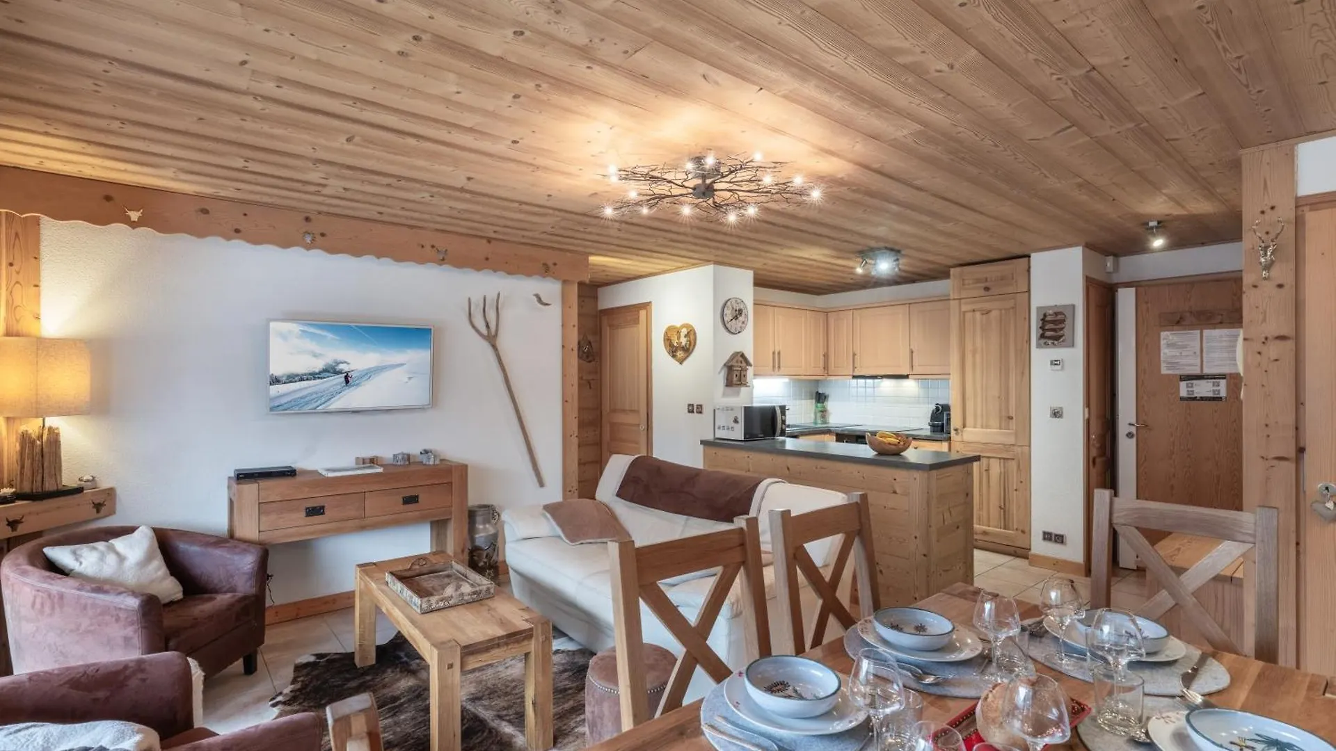 Les Pins - Apt 8 - Bo Immobilier Chatel 0*,  France